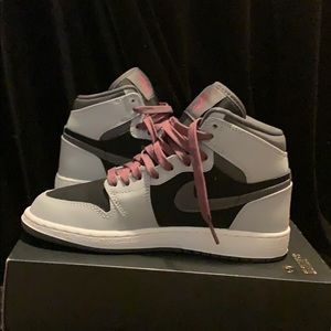 Air Jordan 1 Retro High GG